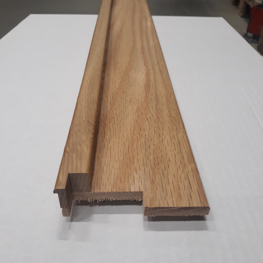 BADRUMSTRÖSKEL 26X92X930 EK LACKAD